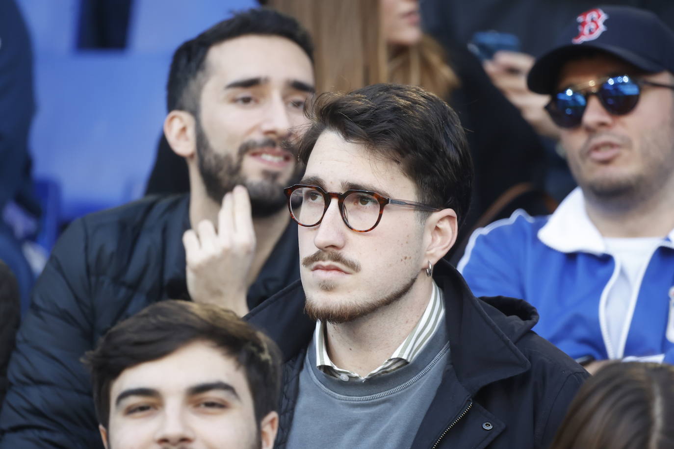 ¿Estuviste viendo el Real Oviedo - Eldense? ¡Búscate en las fotos del Tartiere!