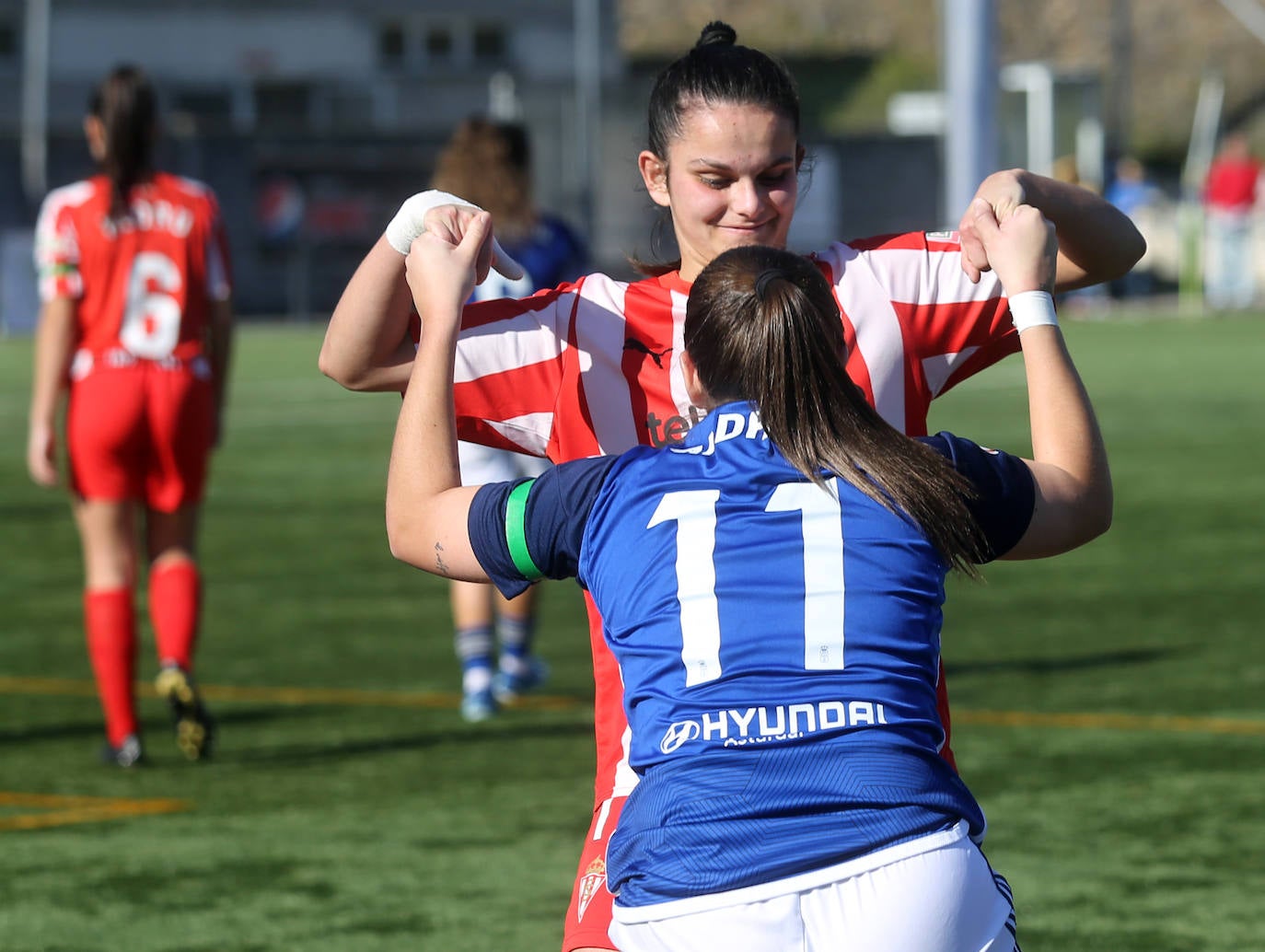 El derbi femenino Real Oviedo - Sporting de Gijón, en imágenes