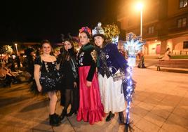 Sara Vega, Paula Sandonis y Julia y Noelia Brage serán coronadas esta noche.