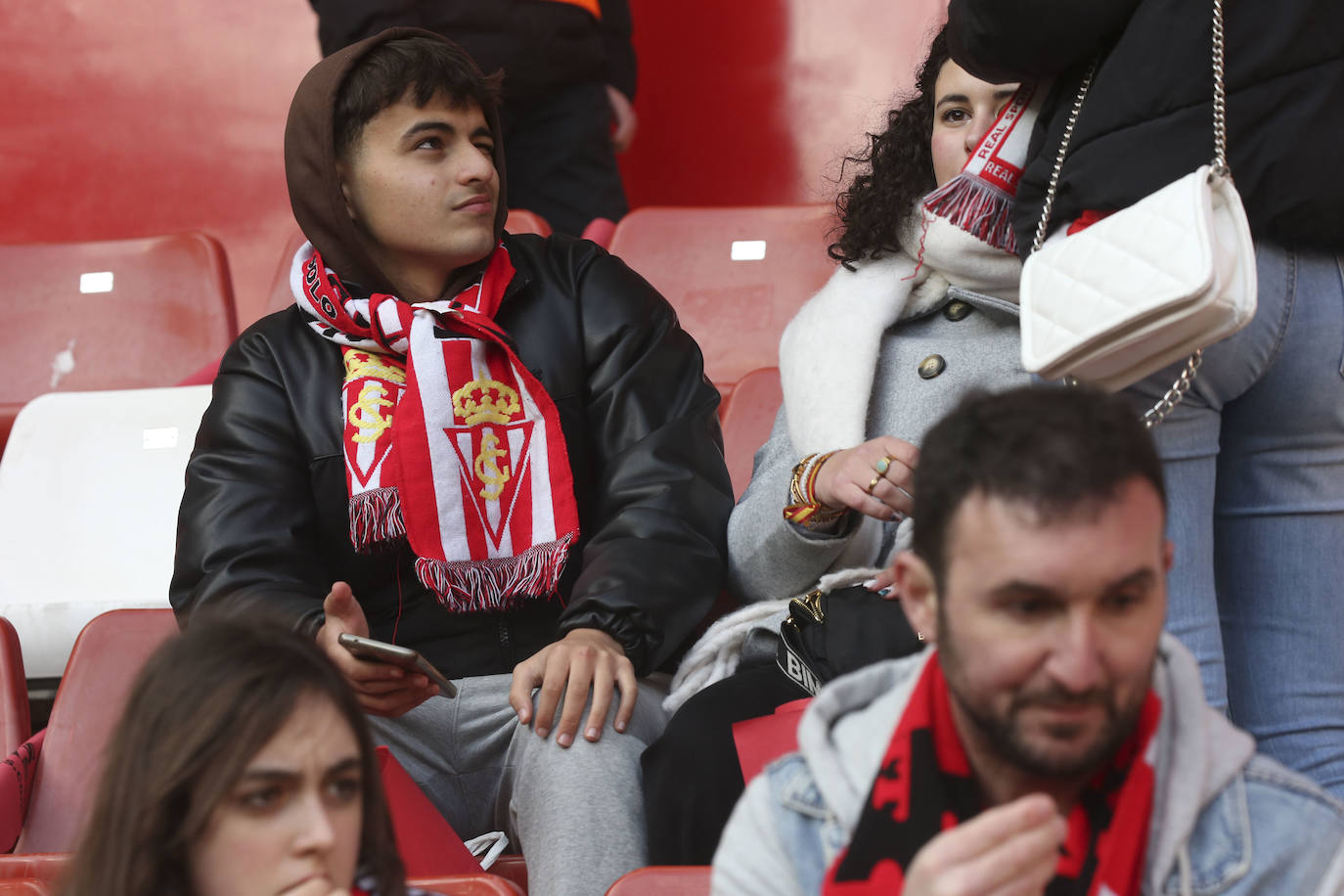 ¿Estuviste en el Sporting - Real Oviedo? ¡Búscate!