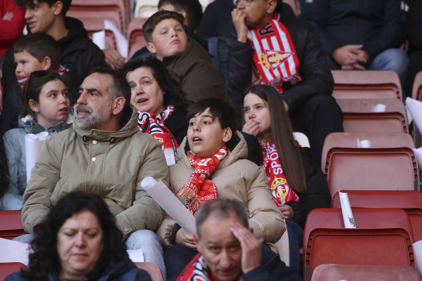 ¿Estuviste en el Sporting - Real Oviedo? ¡Búscate!