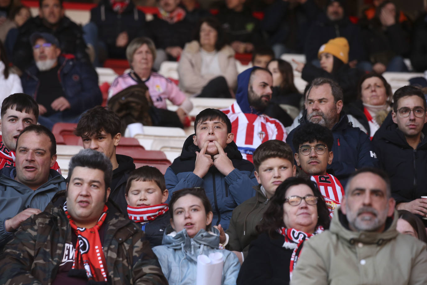 ¿Estuviste en el Sporting - Real Oviedo? ¡Búscate!