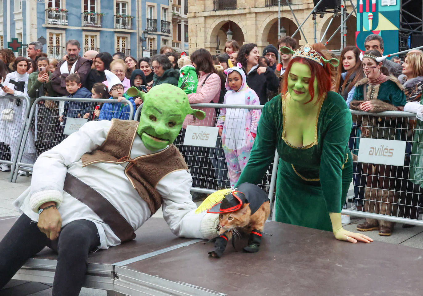 Las mascotas se disfrazan en Avilés