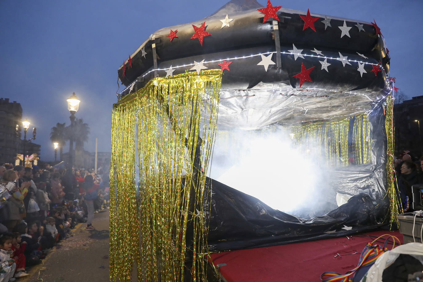 Así fue el desfile de carnaval de Gijón: una multitud y despliegue de originalidad