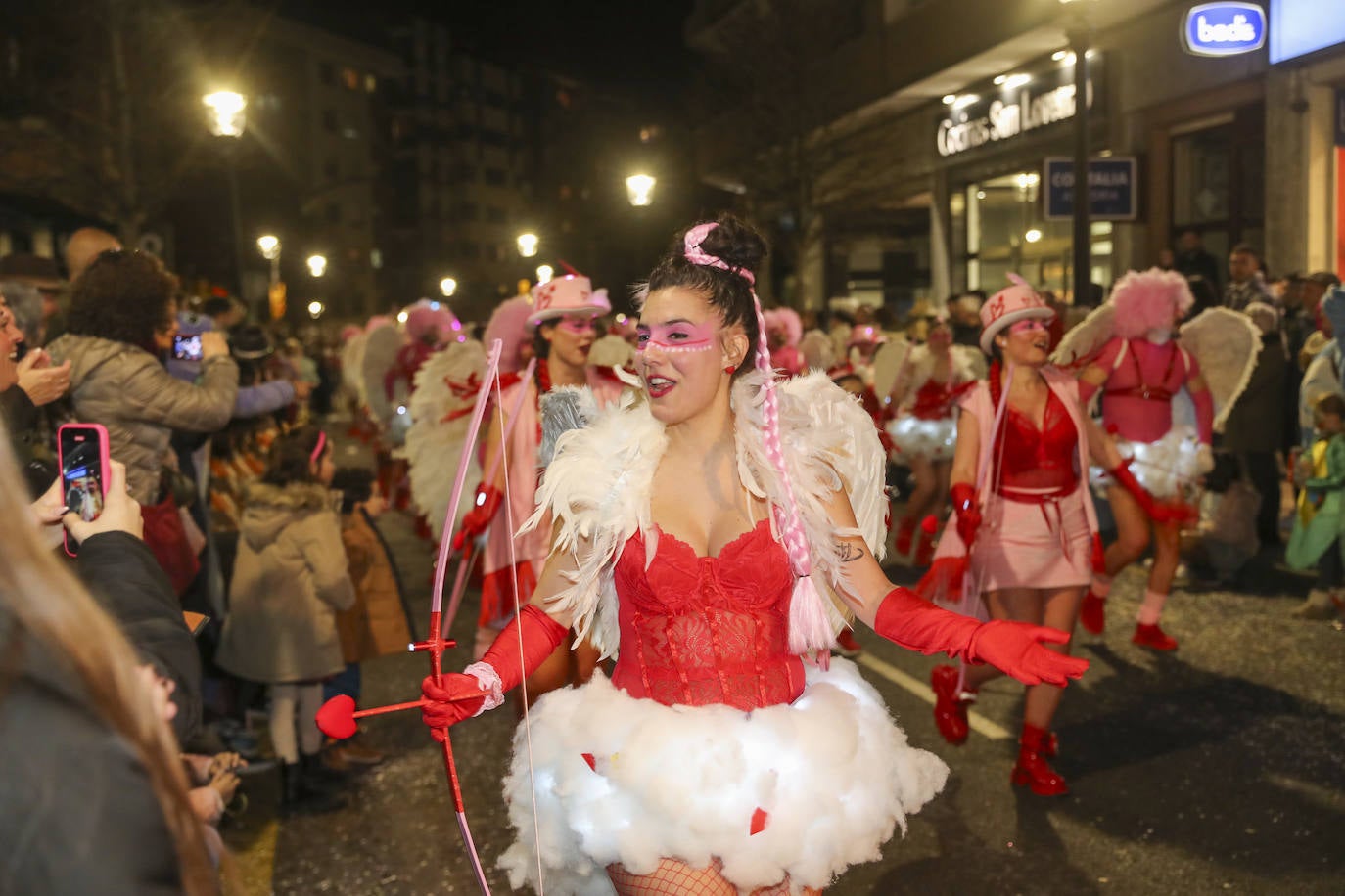 Así fue el desfile de carnaval de Gijón: una multitud y despliegue de originalidad