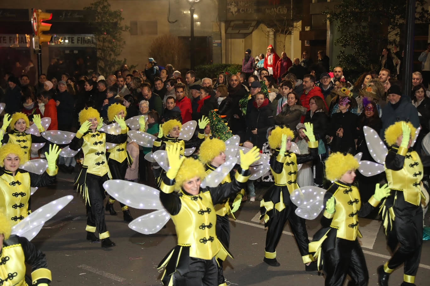 Así fue el desfile de carnaval de Gijón: una multitud y despliegue de originalidad