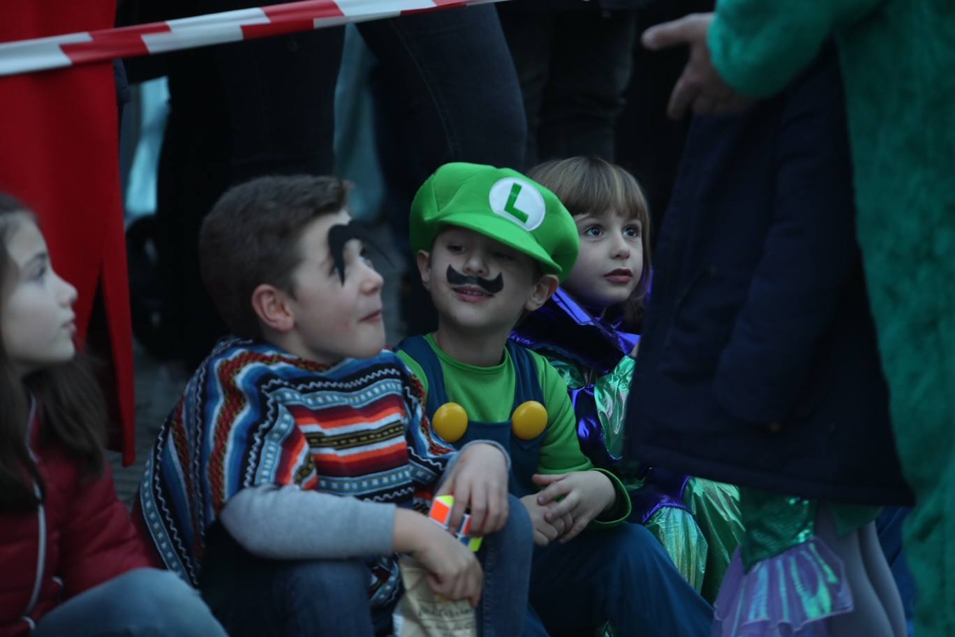 Así fue el desfile de carnaval de Gijón: una multitud y despliegue de originalidad