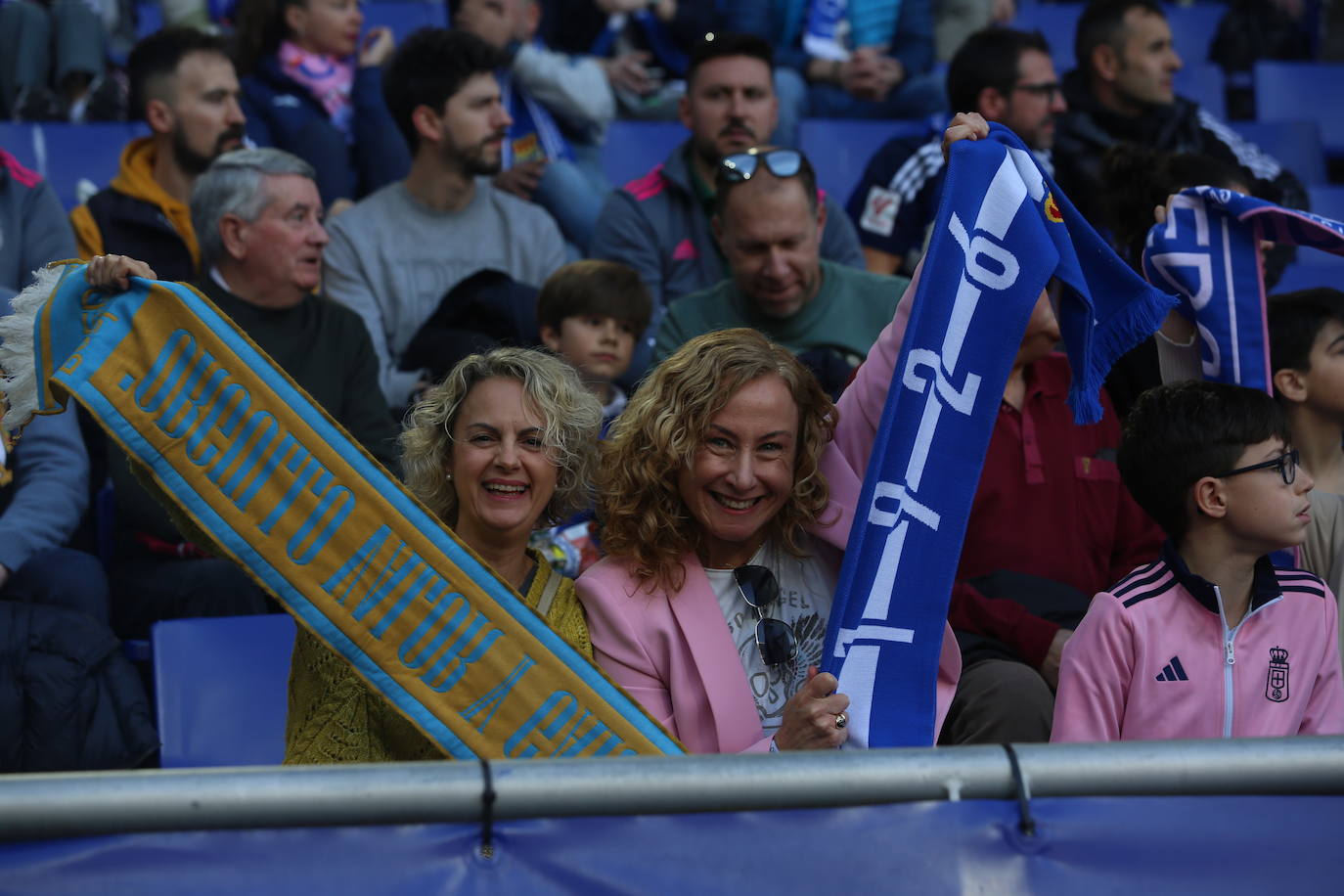 ¿Estuviste viendo el Oviedo - Burgos en el Tartiere? ¡Búscate en las fotos!