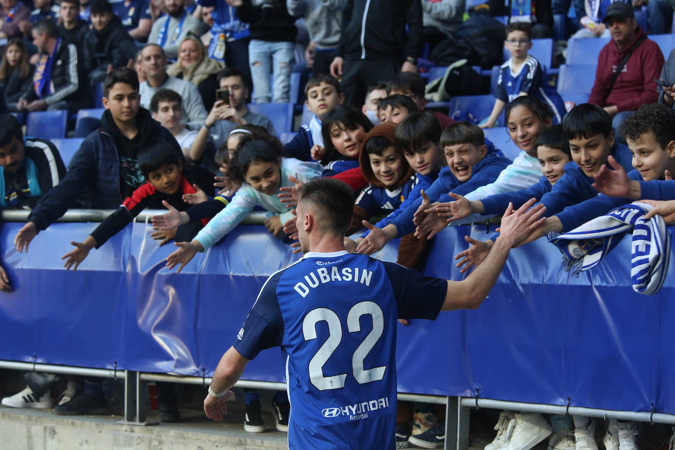 ¿Estuviste viendo el Oviedo - Burgos en el Tartiere? ¡Búscate en las fotos!