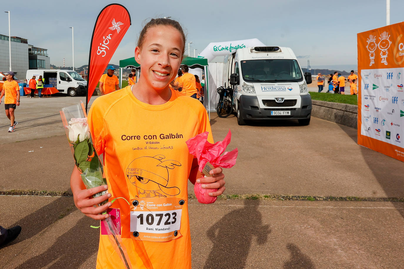 Las imágenes de la carrera Galbán en Gijón