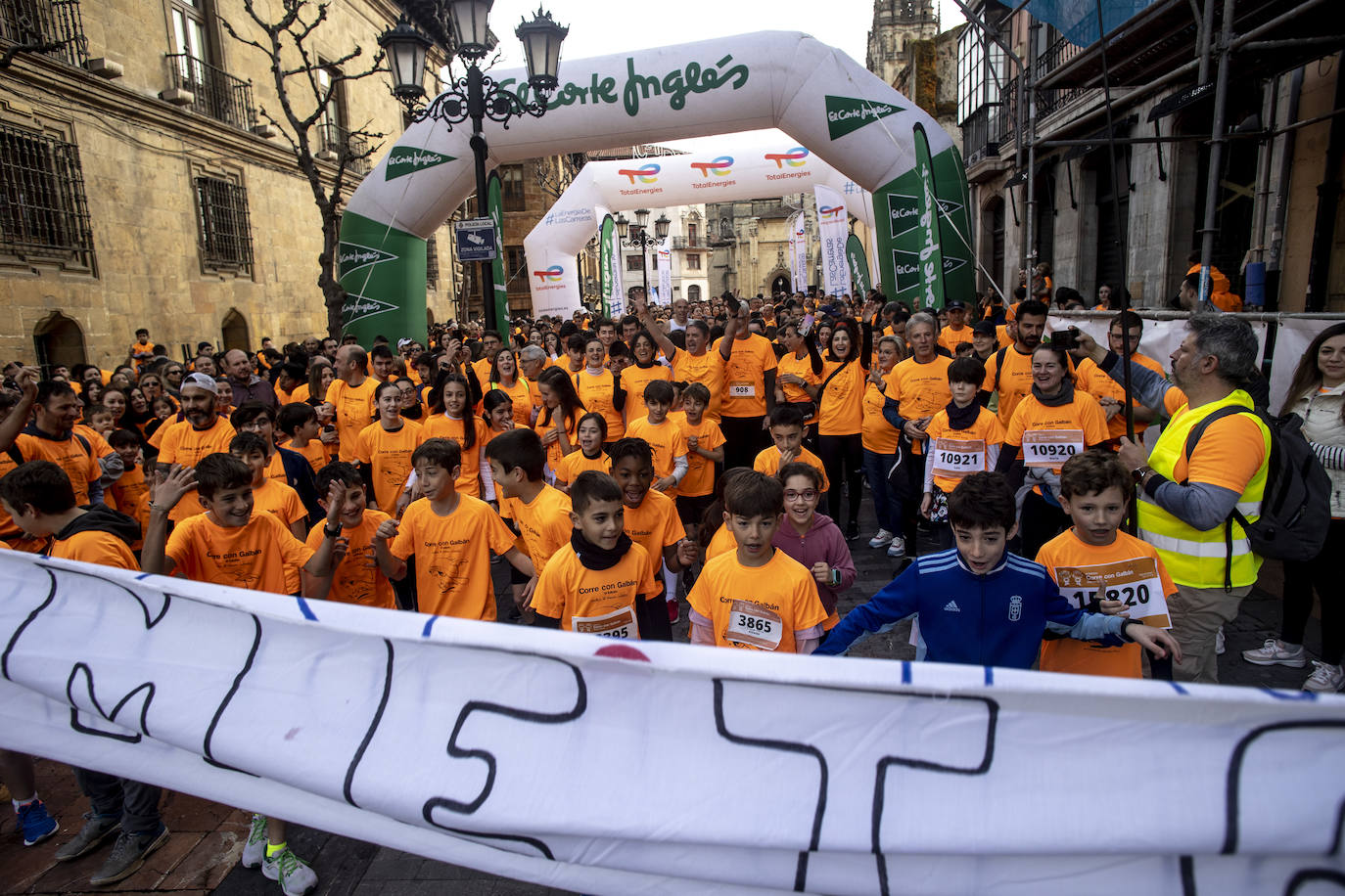 Las imágenes de la carrera Galbán en Oviedo