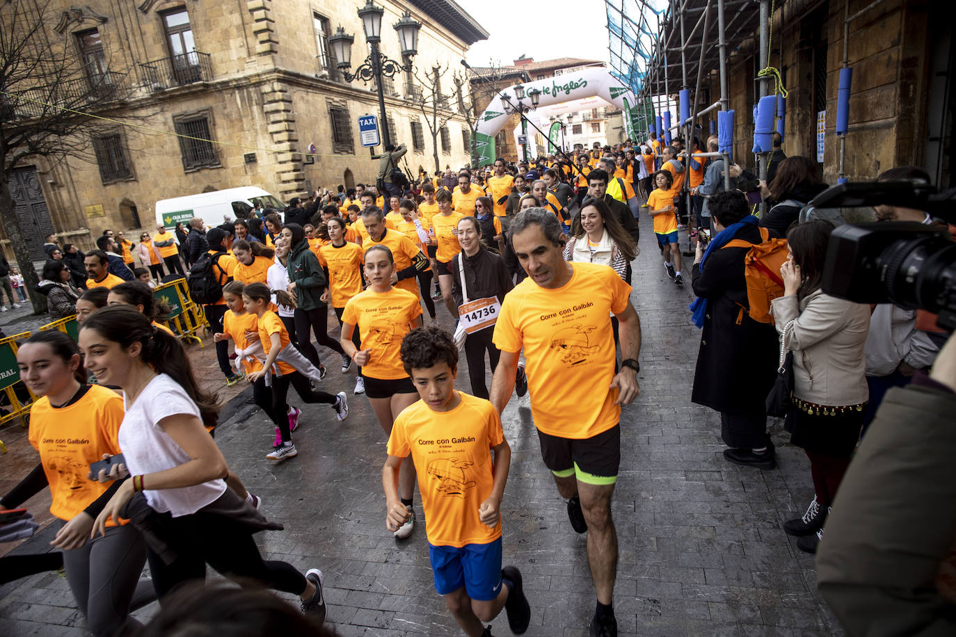 Las imágenes de la carrera Galbán en Oviedo