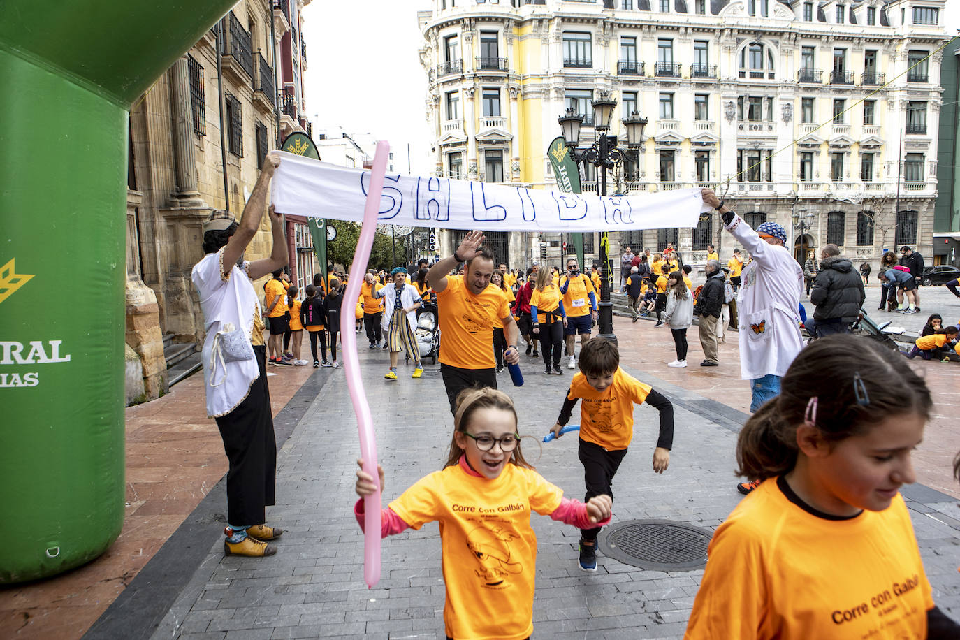 Las imágenes de la carrera Galbán en Oviedo