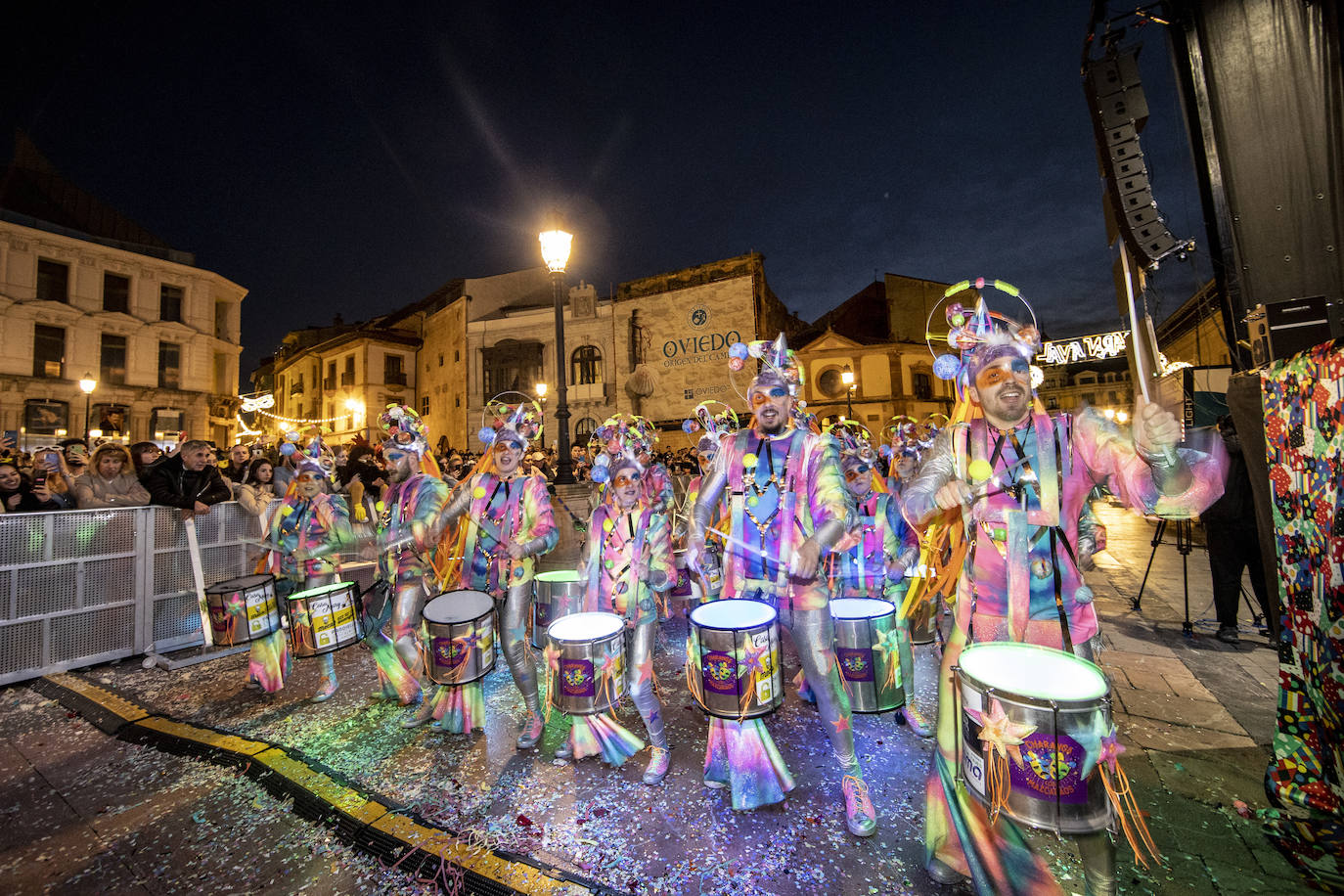 La celebración del antroxu de Oviedo, en imágenes