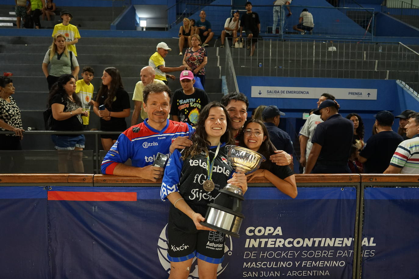 La gloria del Telecable Hockey es mundial