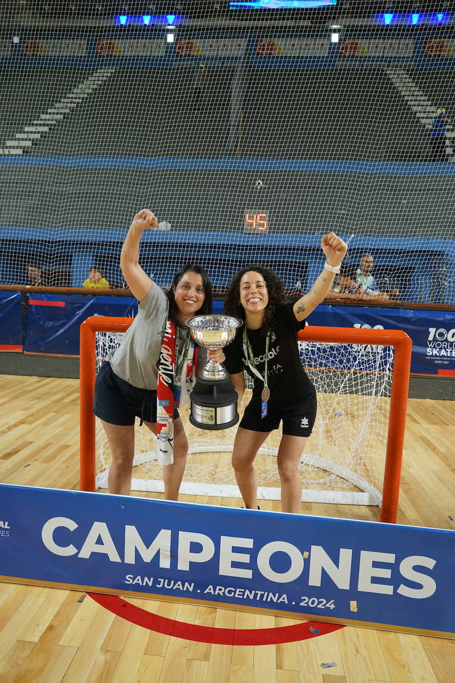 La gloria del Telecable Hockey es mundial