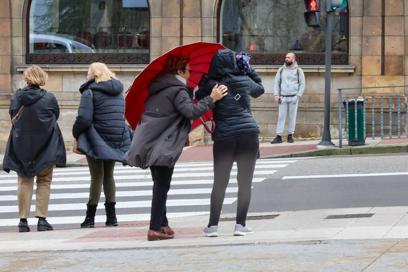 Temporal de viento y lluvia en Asturias: las imágenes de la borrasca &#039;Louis&#039;