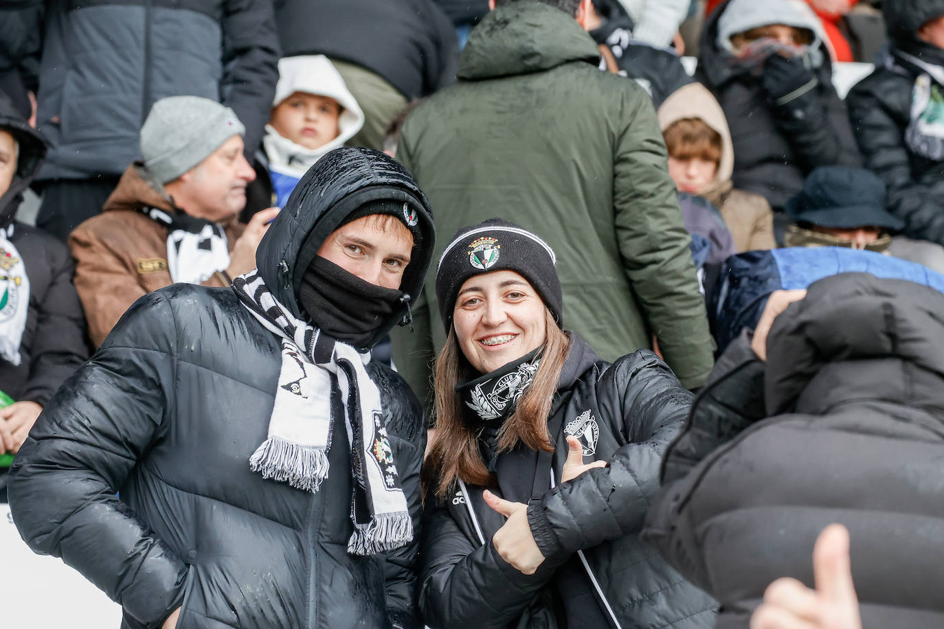 ¿Estuviste en el Burgos - Sporting? ¡Búscate en las fotos!