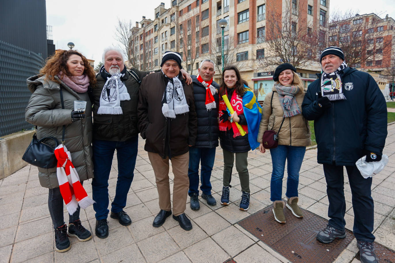 La afición del Sporting, preparada para el partido ante el Burgos