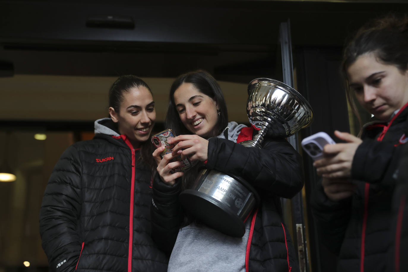 Gijón homenajea a las campeonas del mundo