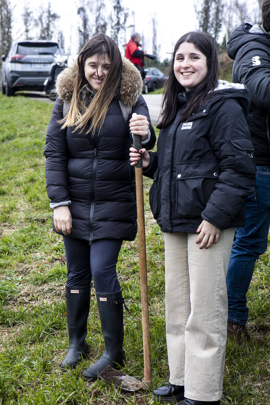 2.000 árboles para reforestar el Naranco tras el incendio