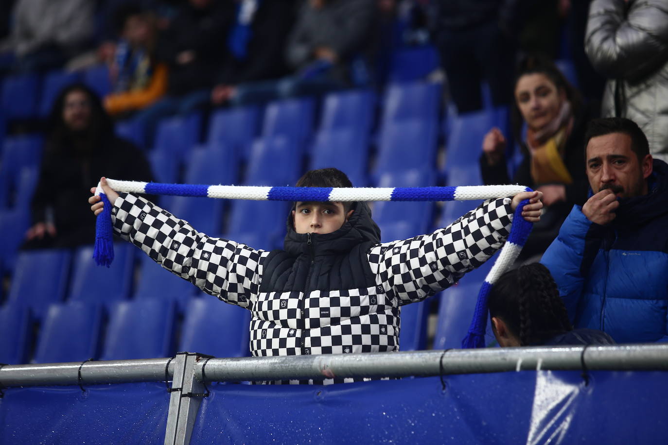 ¿Estuviste en el Tartiere en el Real Oviedo - Levante? ¡Búscate!