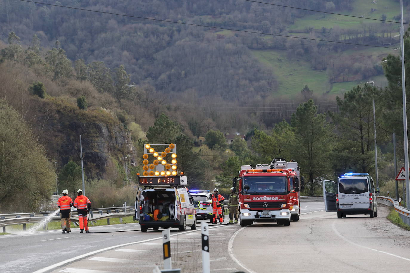 Grave accidente de tráfico en Soto de Ribera