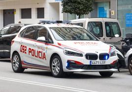 Un coche de la Policía Local de Gijón.