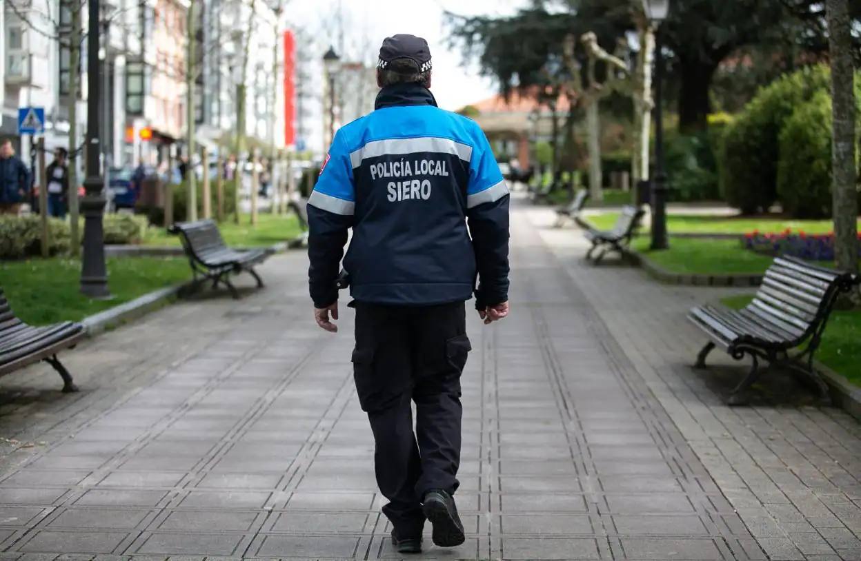 El jefe de la Policía Local de Siero, en el banquillo de los acusados por acoso laboral