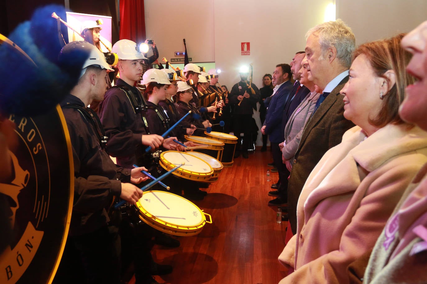 Asturias reivindica «el tren del feminismo»