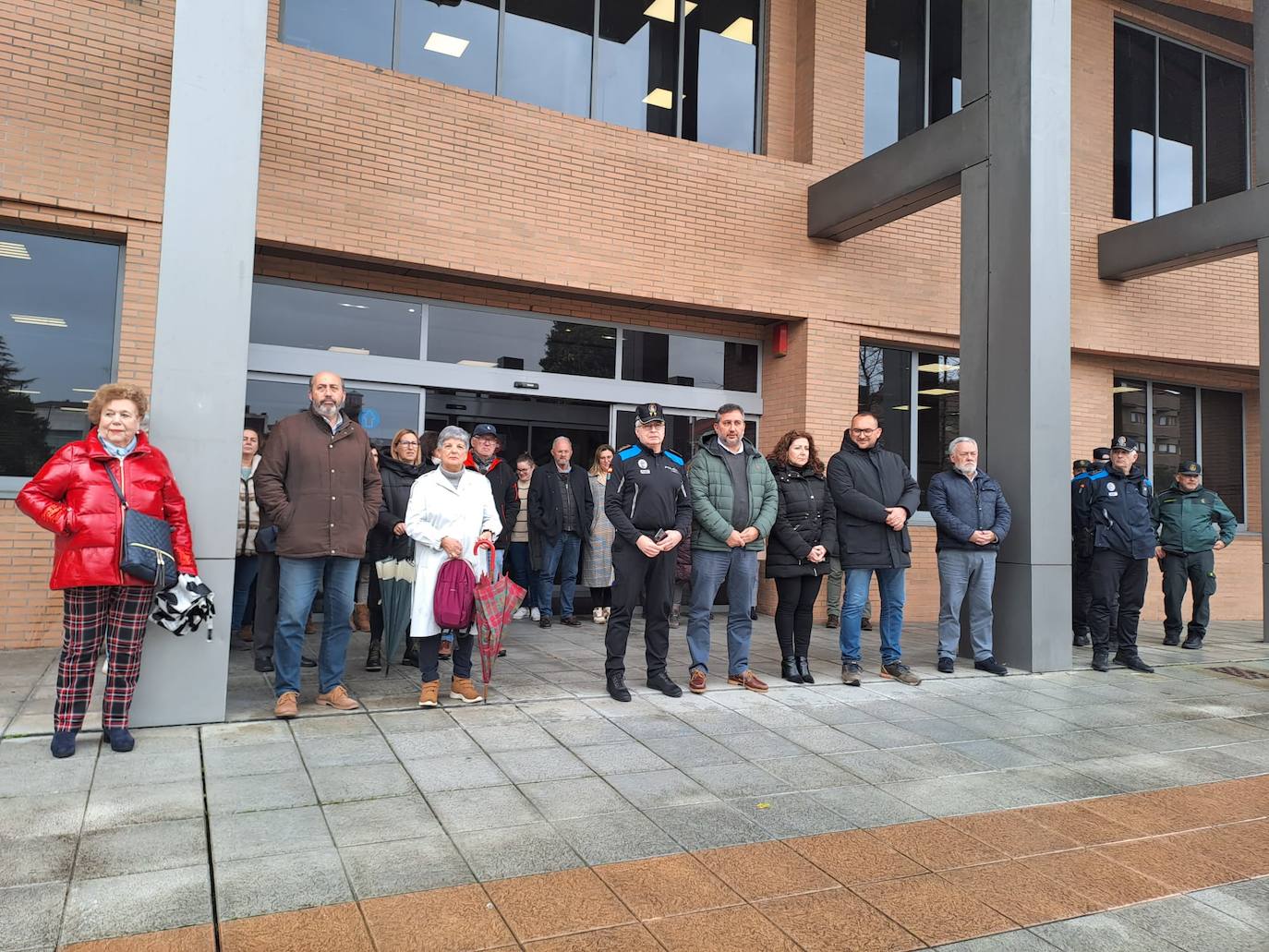 Asturias guarda un minuto de silencio por las víctimas del 11-M