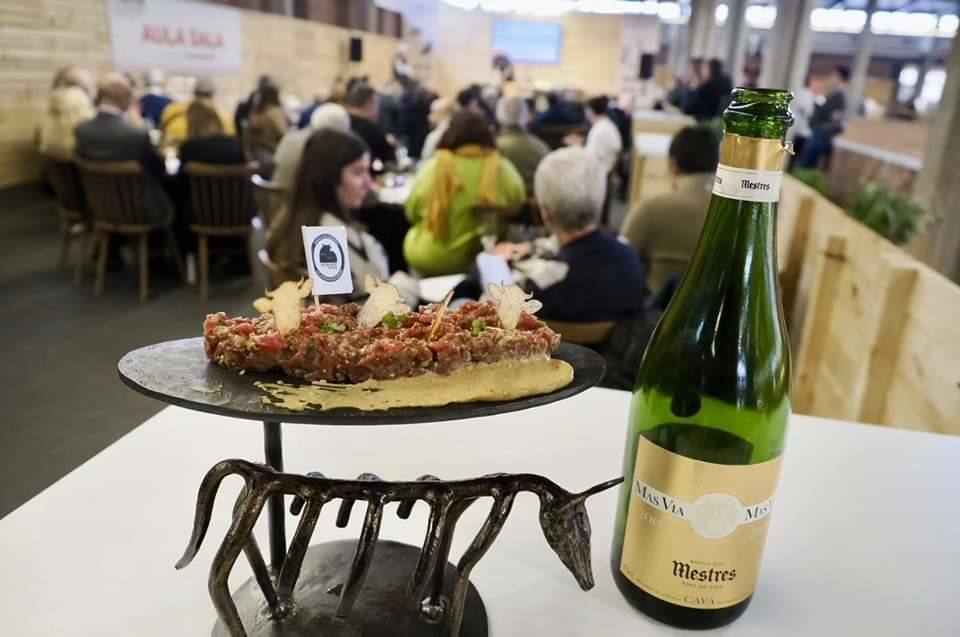 El steak tartar del restaurante Blanco es el mejor de España.