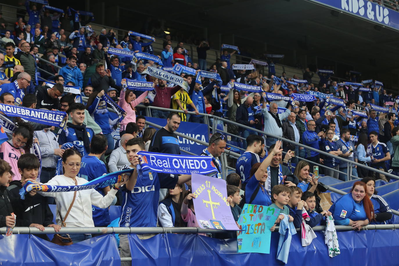 ¿Estuviste en el Real Oviedo - Racing de Santander? ¡Búscate!