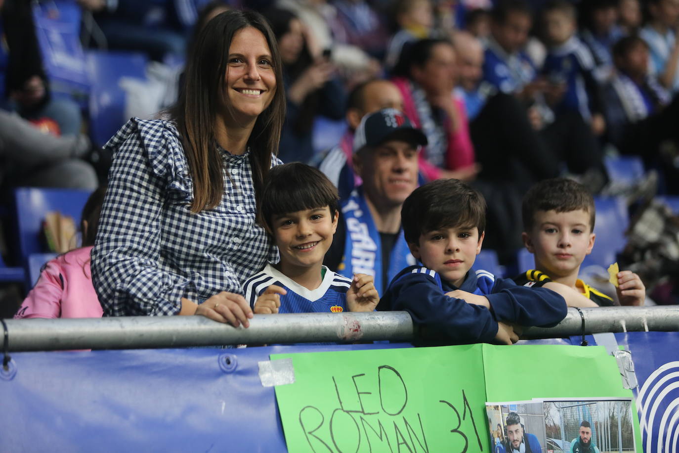 ¿Estuviste en el Real Oviedo - Racing de Santander? ¡Búscate!