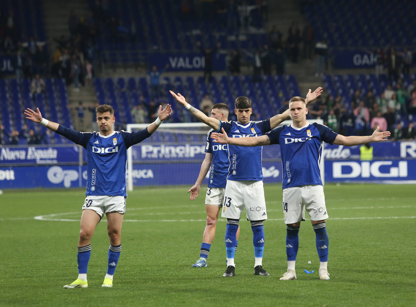 Las mejores jugadas del Real Oviedo - Racing de Santander