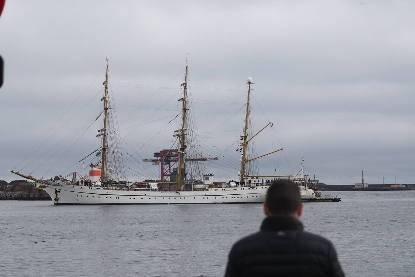 El buque escuela alemán &#039;Gorch Fock&#039; llega a Gijón