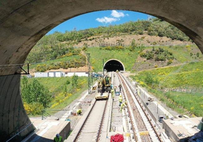 La variante de Pajares abrió el pasado año, tras una espera de casi 20.