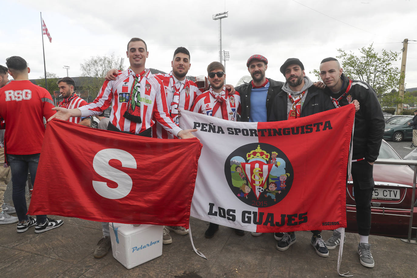 ¿Estuviste animando al Sporting ante el Amorebieta? ¡Búscate en las fotos!