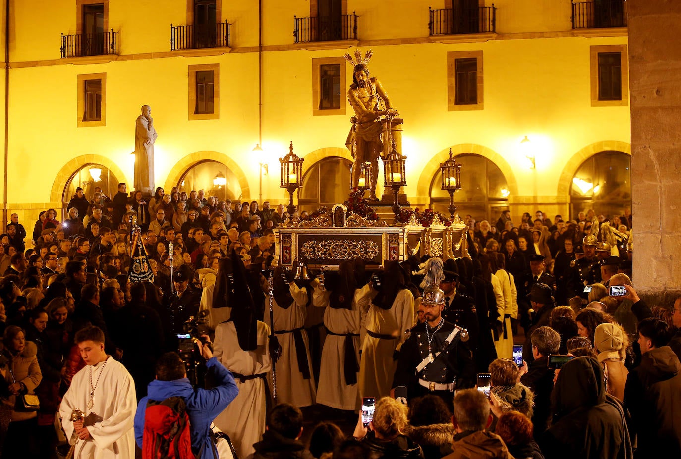 Procesión del Silencio de Oviedo