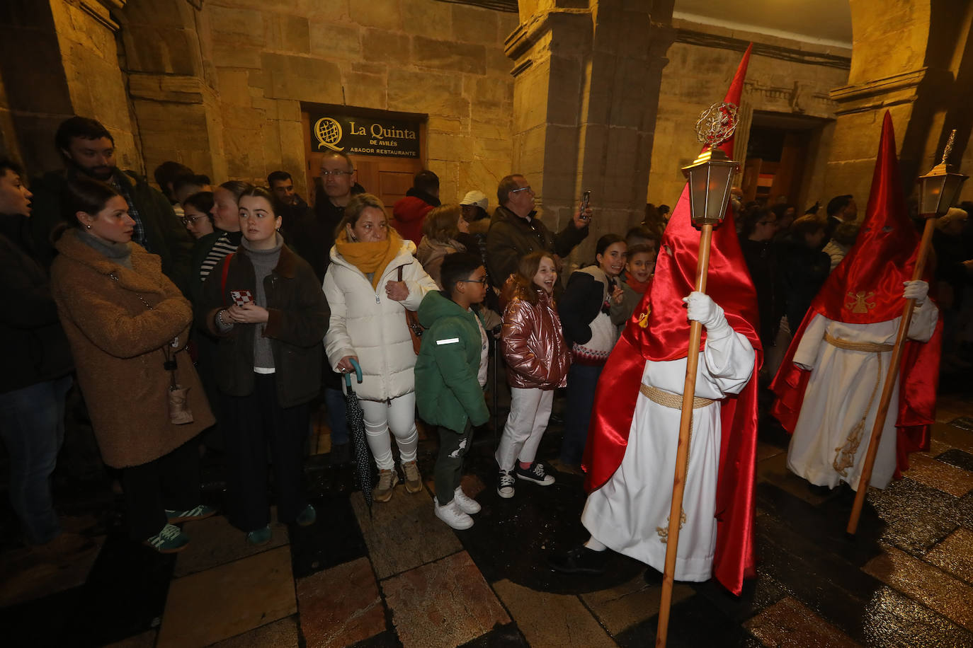 Procesión de San Pedro Apóstol y de Cristo Azotado en Avilés