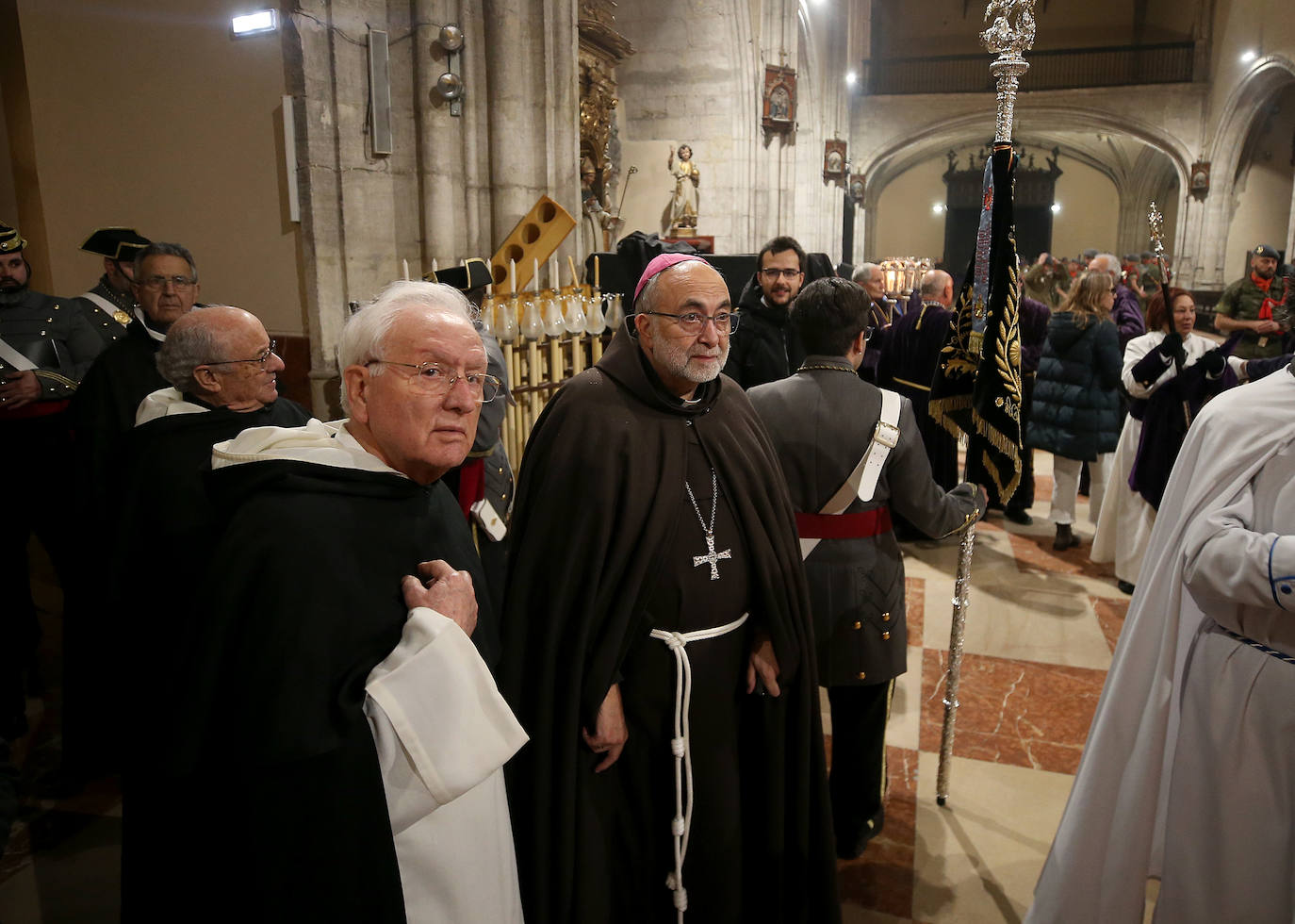 La procesión de El Nazareno de Oviedo no pudo salir por la lluvia