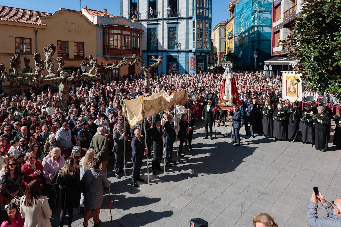 El Reencuentro cierra la Semana Santa en Candás