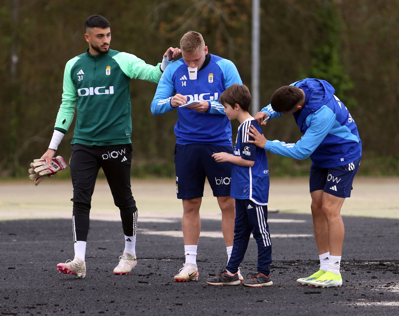 Entrenamiento del Oviedo (02/04/24)