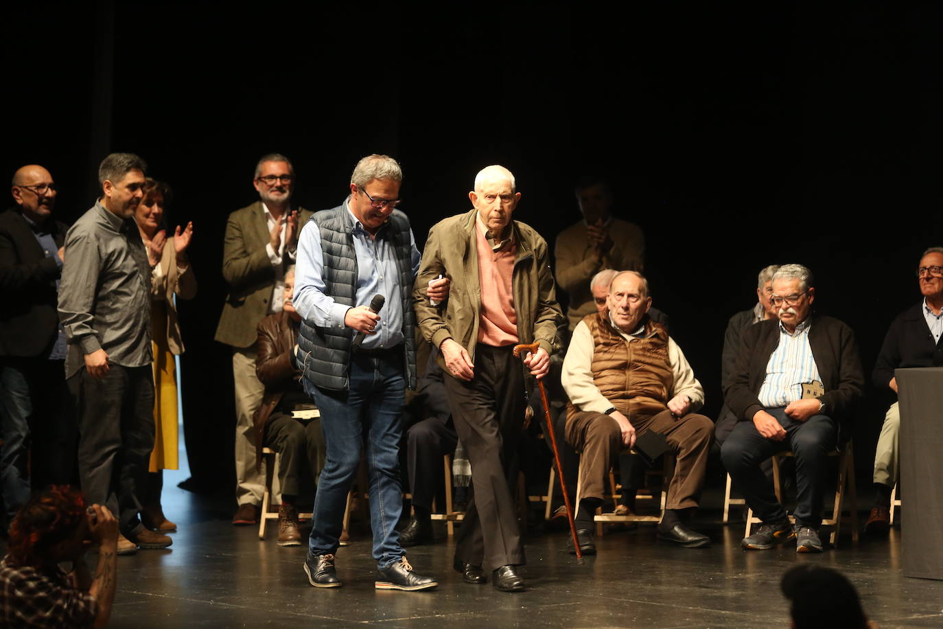 Homenaje a los primeros alcaldes asturianos de la democracia