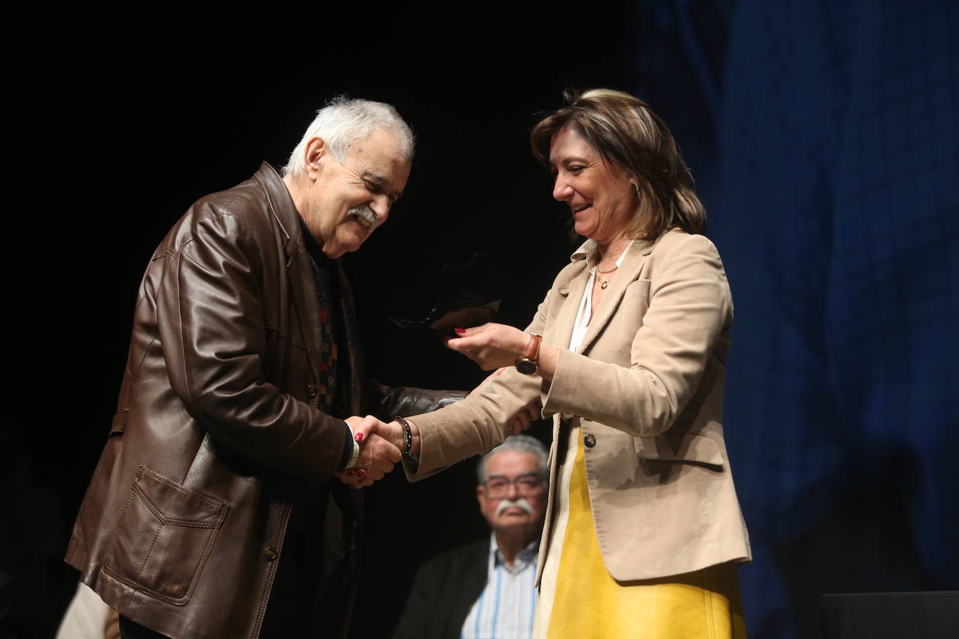 Homenaje a los primeros alcaldes asturianos de la democracia