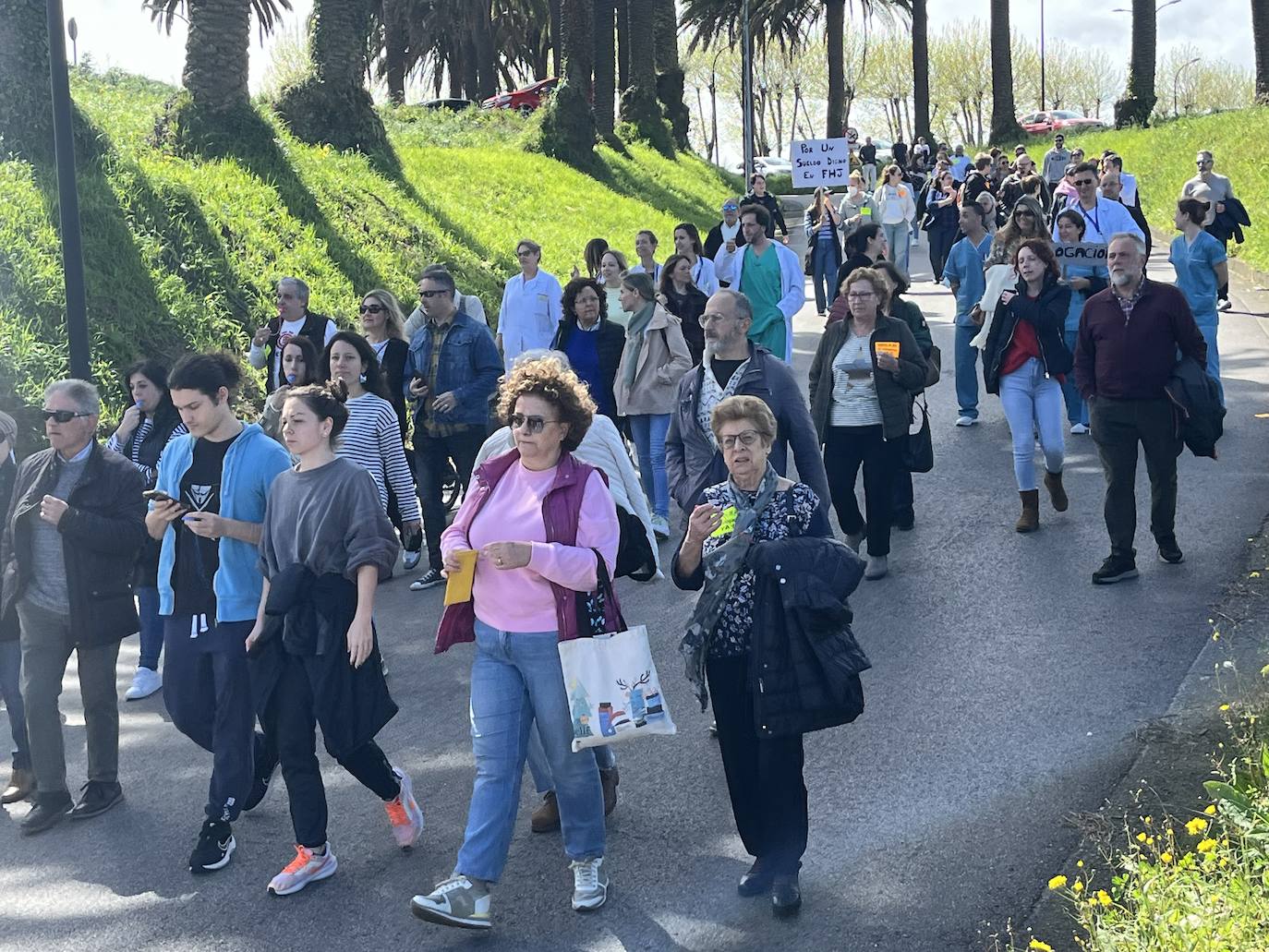 Las imágenes de la protesta de los trabajadores del Hospital de Jove