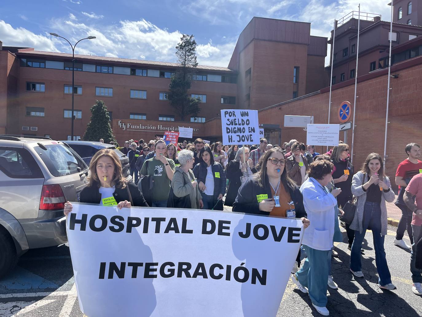 Las imágenes de la protesta de los trabajadores del Hospital de Jove