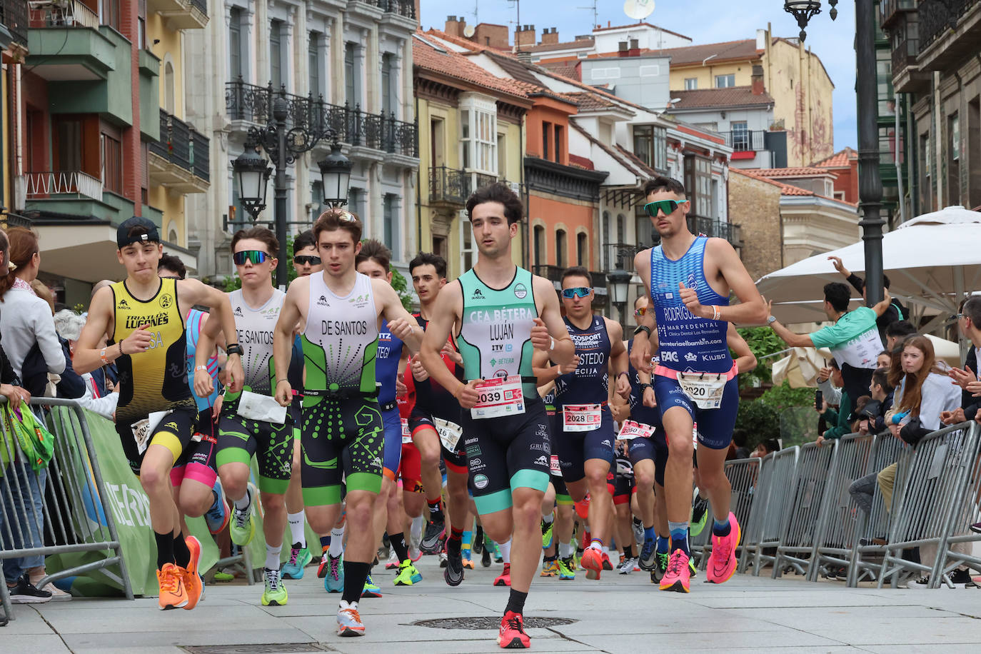 Las imágenes que deja la primera jornada del Duatlón en Avilés