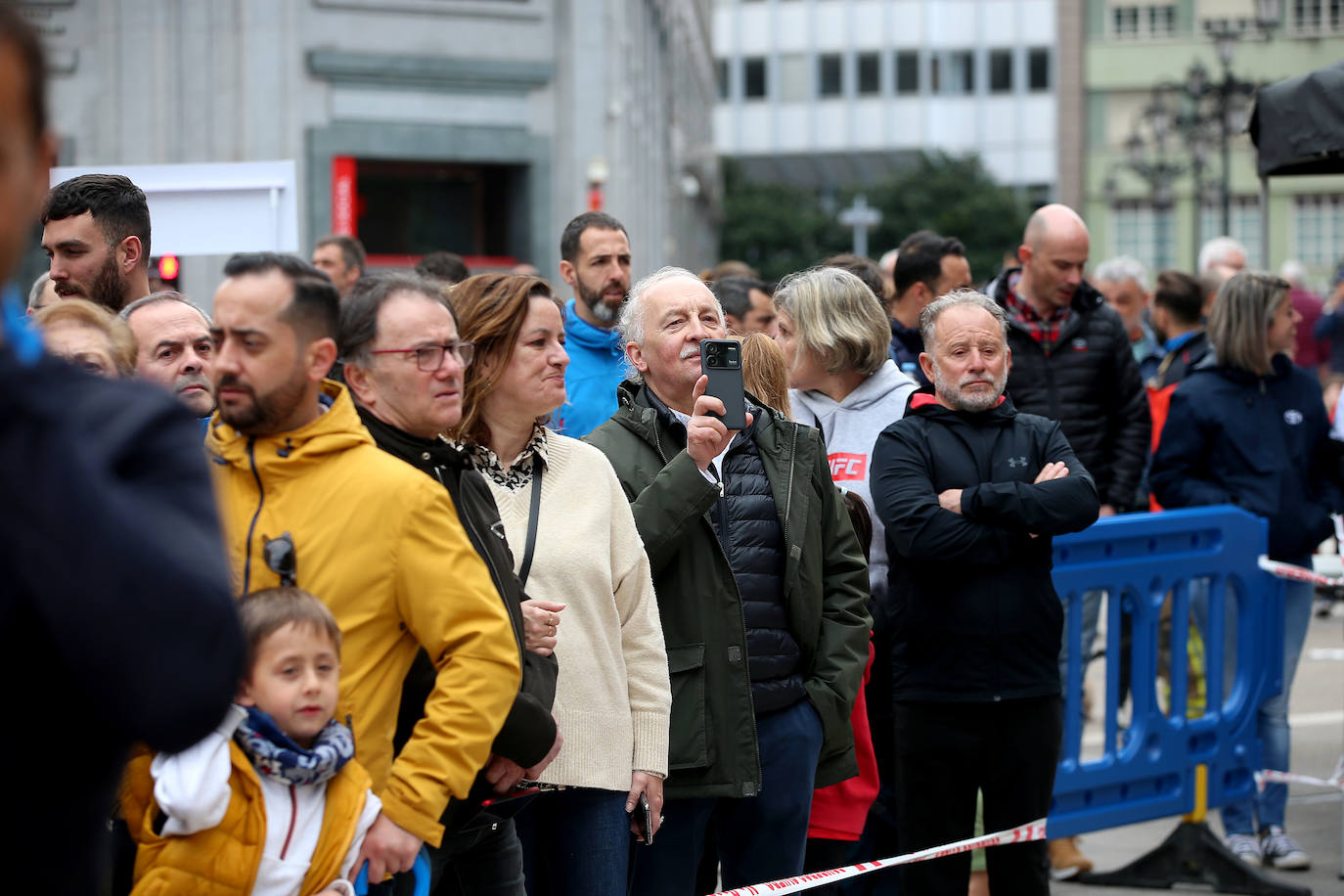 El recuerdo del bombero Eloy Palacio, muy presente en Oviedo