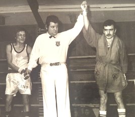 Dacal II, a la derecha, en uno de los múltiples triunfos que se vieron culminados con la medalla de bronce de los pesos mosca en la Olimpiada de Munich 1972.